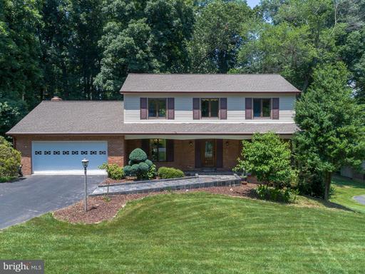 Property for sale at 11608 Helmont Dr, Oakton, VA 22124