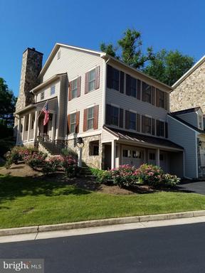 Property for sale at 111 Jay St N, Middleburg, VA 20117