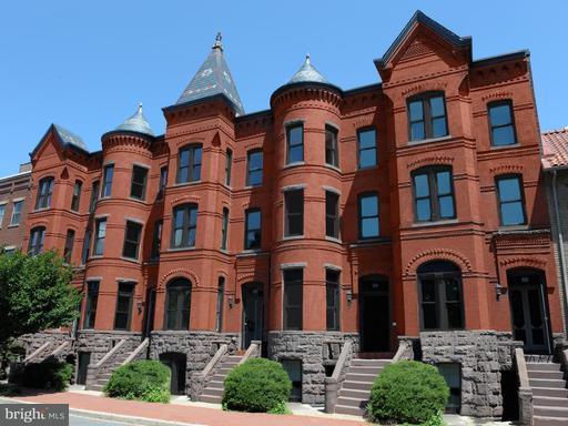 Property for sale at 420 C St Ne, Washington, DC 20002