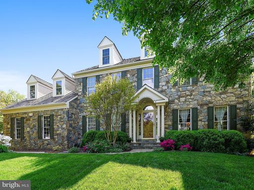 Property for sale at 101 Hume Ct Sw, Leesburg, VA 20175