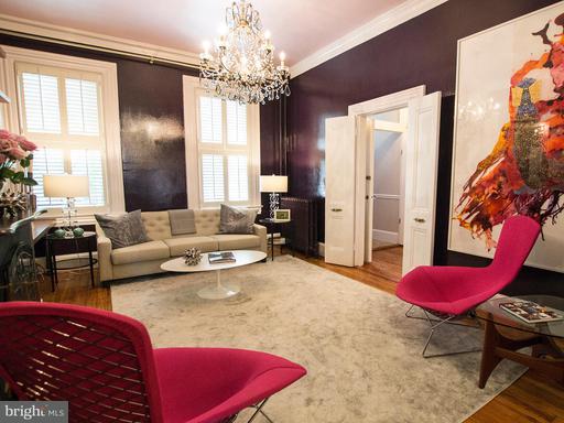 Property for sale at 812 C St Se, Washington, DC 20003
