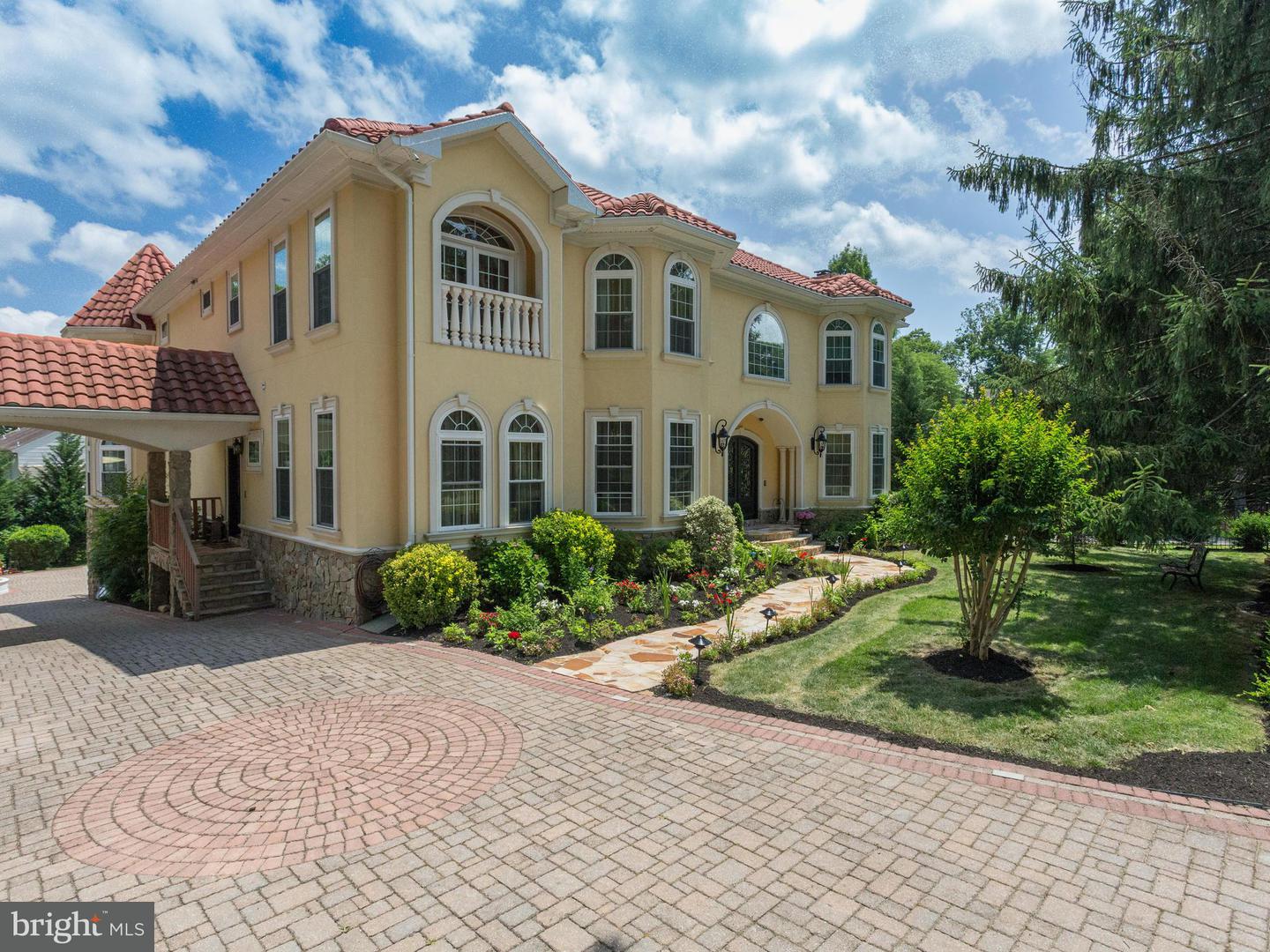 additional photo for property listing at 5315 ox road 5315 ox road fairfax virginia 22030
