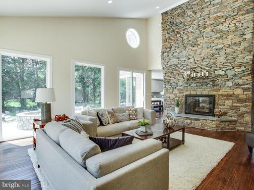4112 Everett, Kensington, MD 20895
