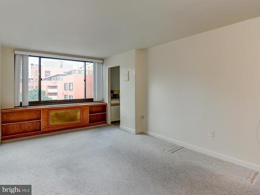 1021 Arlington, Arlington, VA 22209