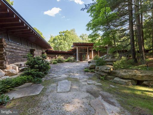 13170 Catoctin Hollow, Thurmont, MD 21788