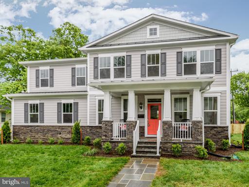 28 Masonic View, Alexandria, VA 22301