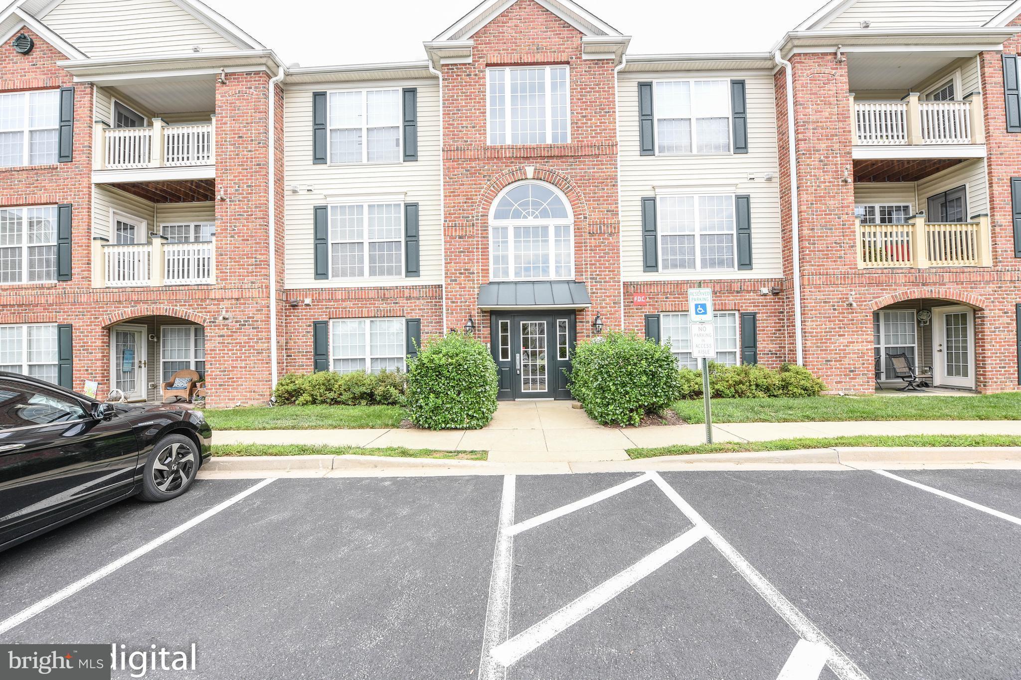 597 Cawley Dr 5 2a Frederick Md 21703 1002217812 186 000 Enjoy Maintenance Free Living In This Beautiful 2nd Floor Condo W 2 Large Bedrooms Full Baths Totaling Over 1300 Sq Ft New Carpet Fresh Paint