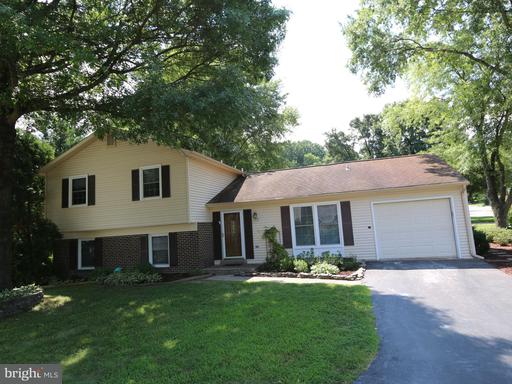 7797 Newington Woods, Springfield, VA 22153