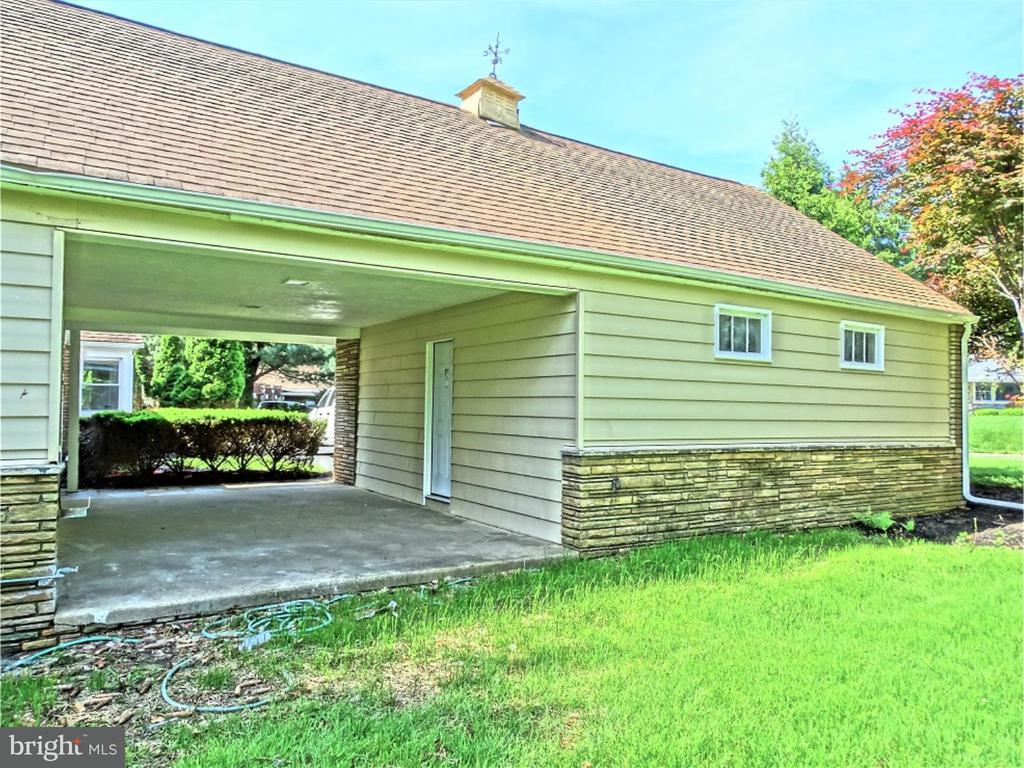 711 MARTIN ROAD
