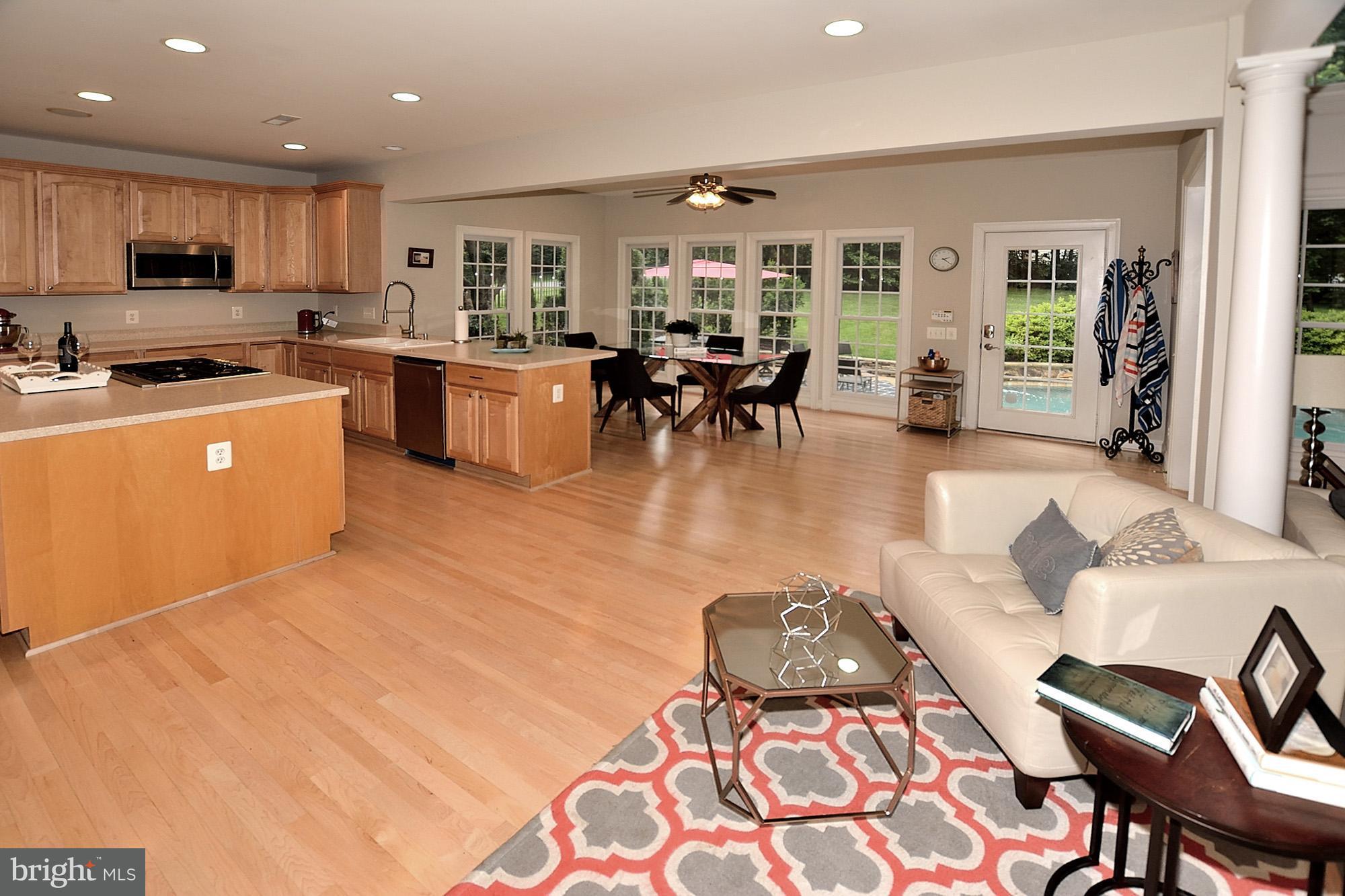 12211 Kyler Lane, Herndon, Va 20171 12211 Kyler Lane, Herndon, Va 20171