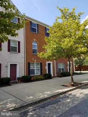819 Mchenry, Baltimore, MD 21230