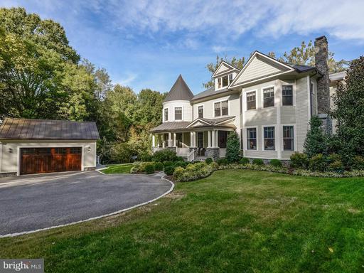 833 Herbert Springs, Alexandria, VA 22308