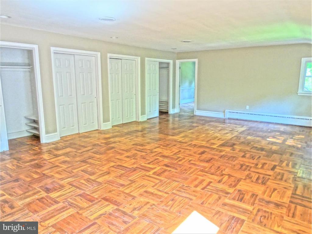711 MARTIN ROAD