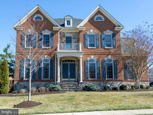 4520 Mixed Willow, Chantilly, VA 20151