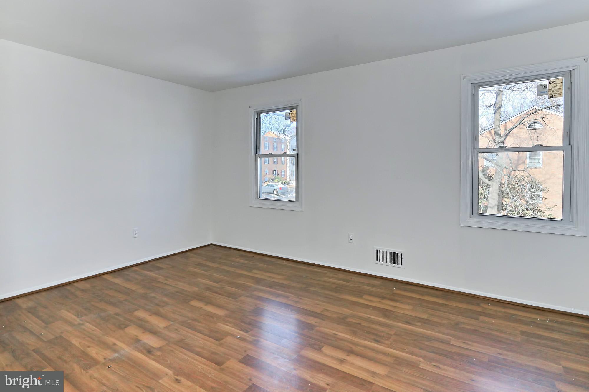 2853 Gloucester Court Woodbridge Va 22191 Mls 1000302442 Re 2853 Gloucester Court Woodbridge Va 22191