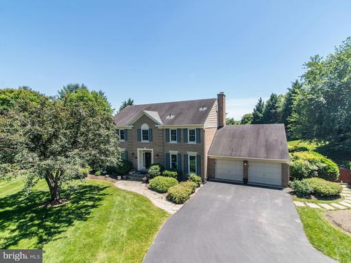 10009 Carpers Farm, Vienna, VA 22182